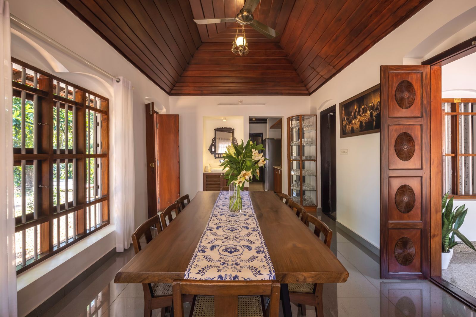 Interior Designer